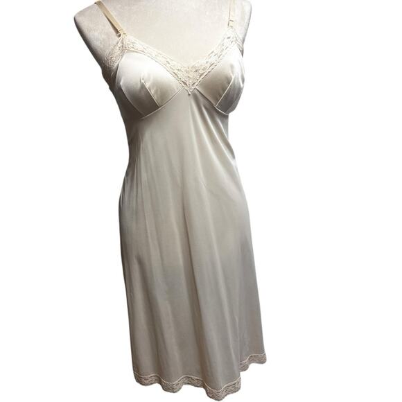 Vintage Vanity Fair l Slip Dress – Size 36 – Cream Ivory w/ Lace Trim Vintage - Picture 1 of 5